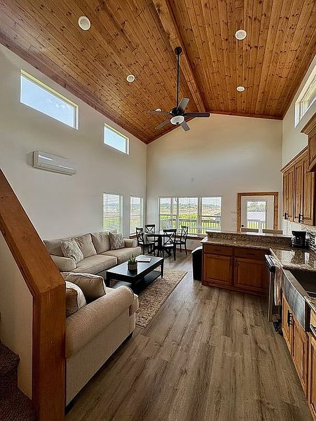 Photo of 13260 Fm 1097 Rd W #305