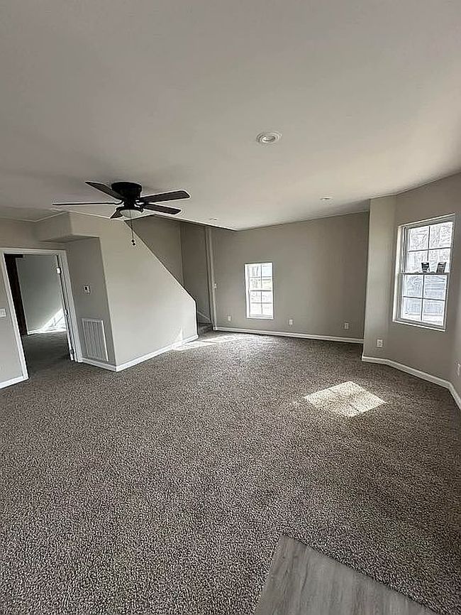 Image of 506 E 6th St