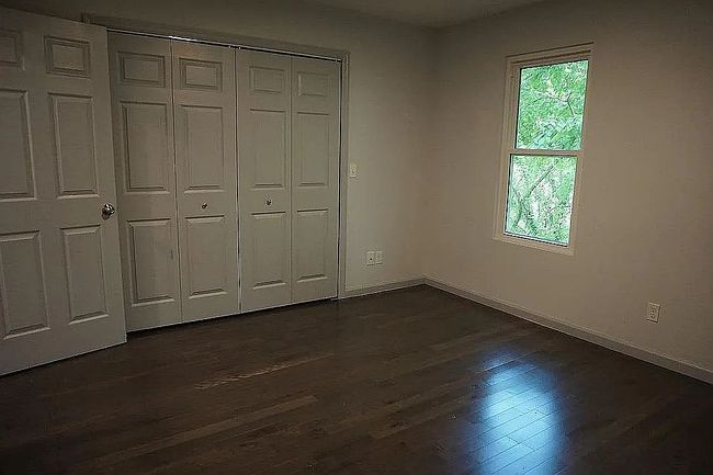 Preview of property located at 702 Seven Mile Ct