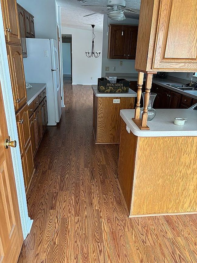 Additional photo 2 of property located at 25 Thamsen Dr