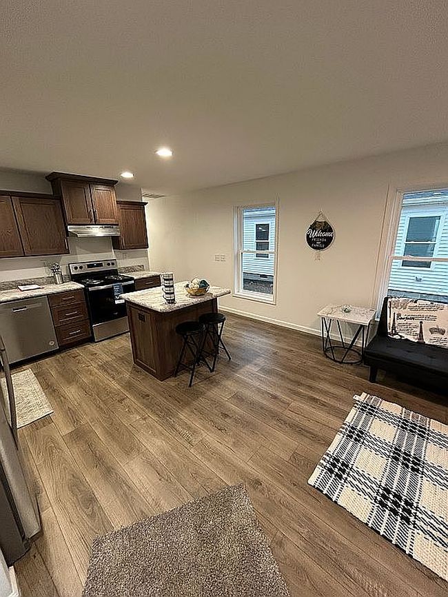 Photo of 453 Motheral Ave, Monessen, PA
