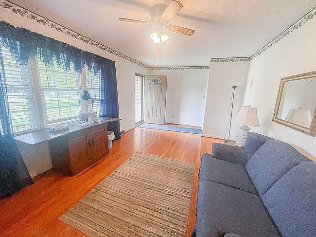 Image of 1210 Belwood Lawndale Rd