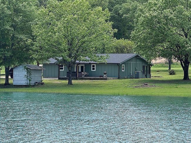 Image of 4635 Highway 70 W