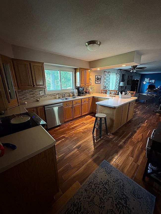 Photo of 55 Woods Mill Rd, Sherman, IL