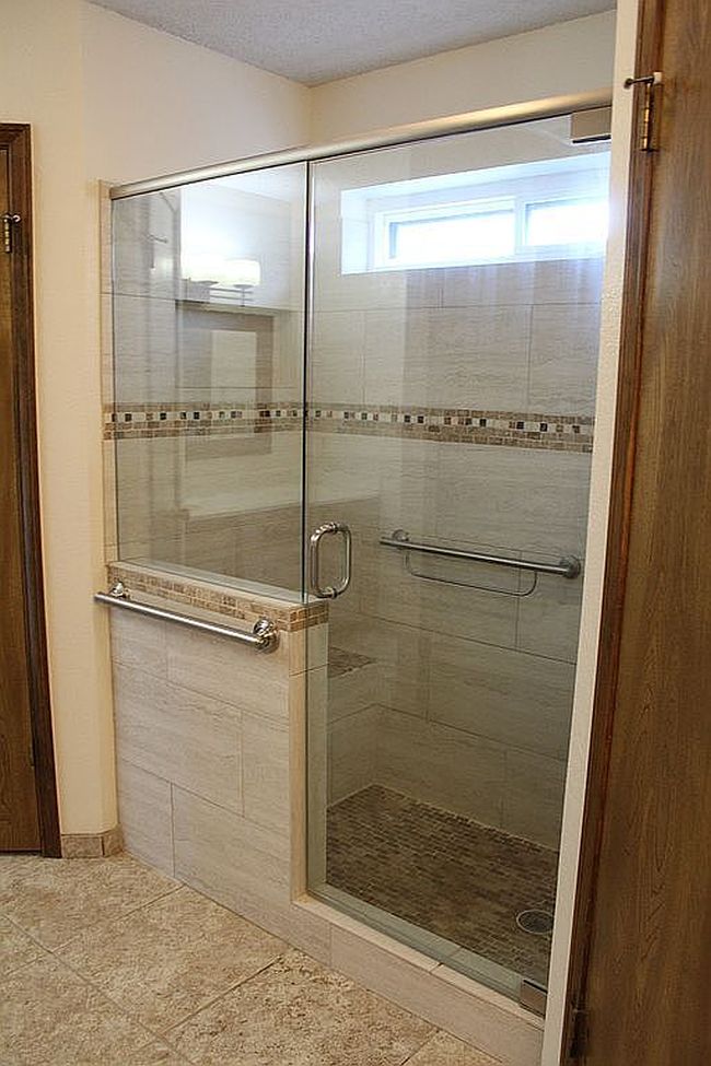 Photo of 305 Stratford Dr, Hurst, TX