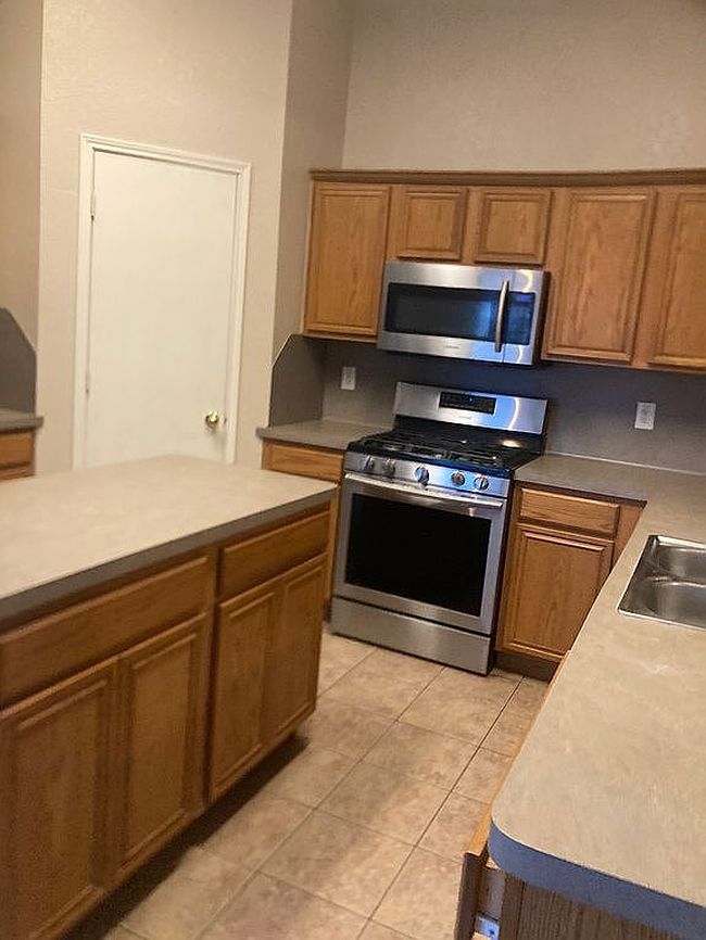 Photo of 510 Colt Dr, Forney, TX