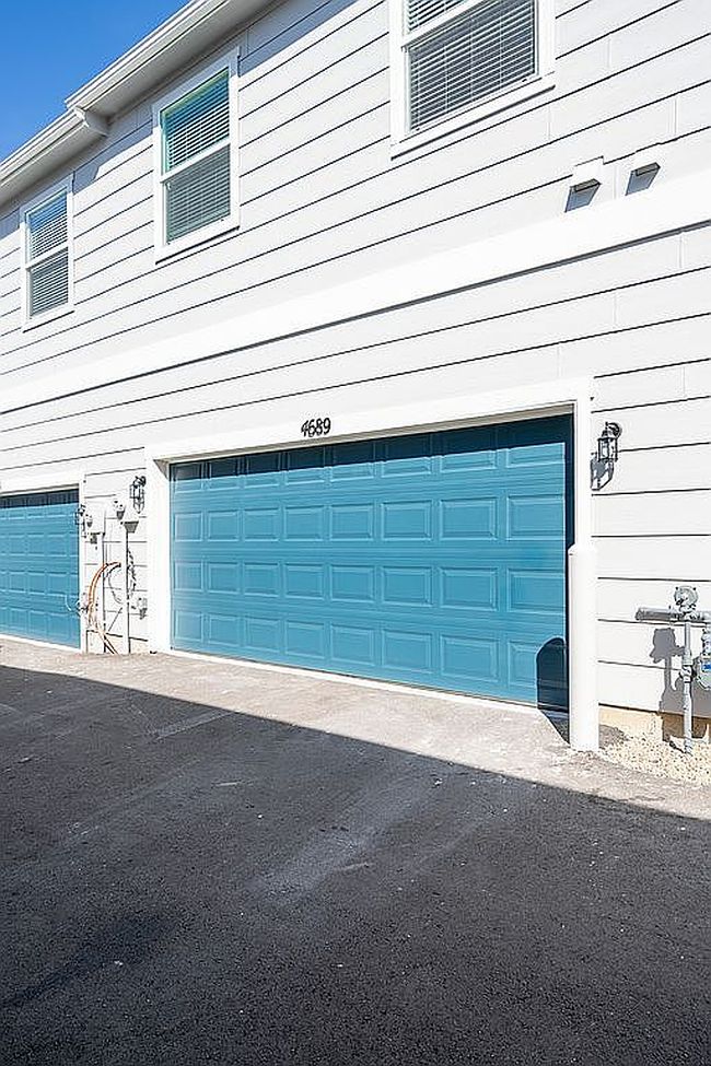 Additional photo 2 of property located at 4689 Wharf Point