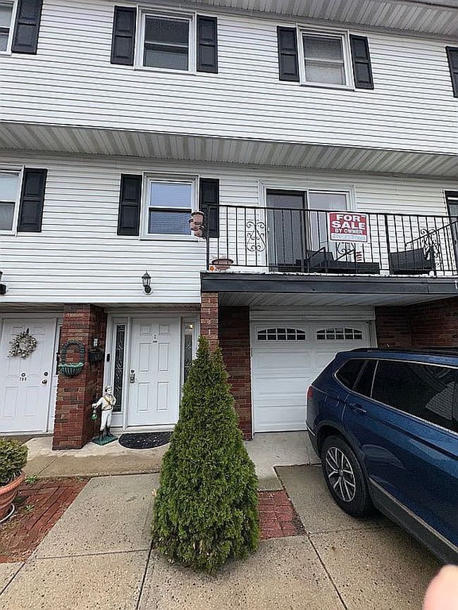 Image of 79C W 9th St #C