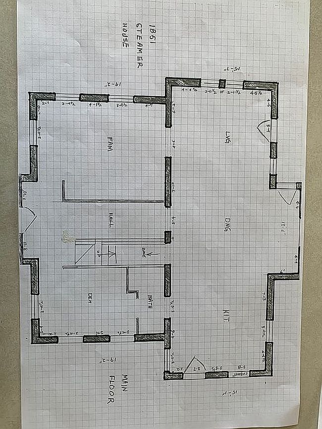 Additional photo 1 of property located at 1019 Main St