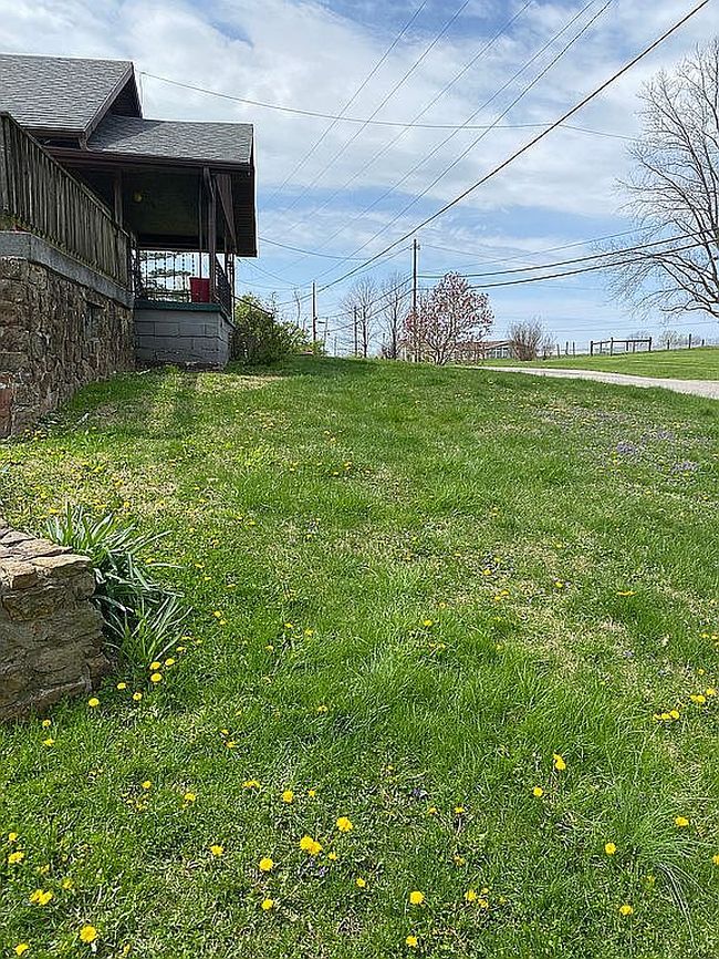 Image of 1616 Old State Road 60 W
