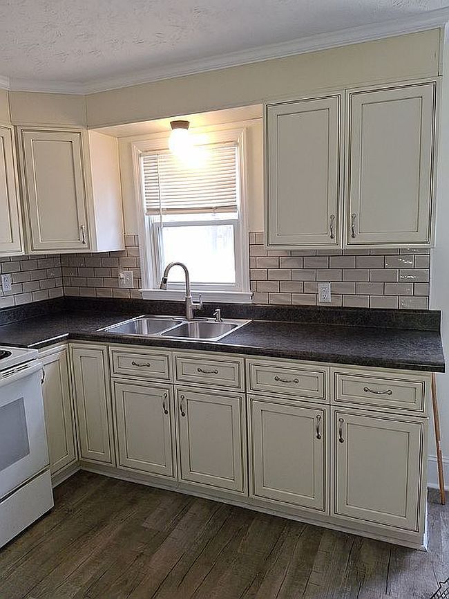 Photo of 5532 Cross St, Hope Mills, NC