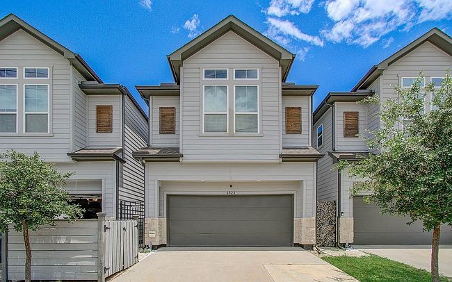 Photo of 5522 Rosslyn Rd, Houston, TX