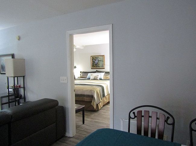 Additional photo 3 of property located at 526 Petigru Cir