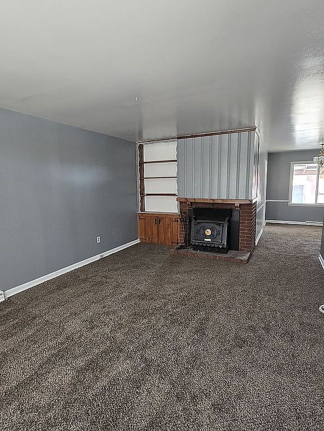 Image of 1667 S Jasmine St
