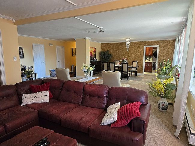 Photo of 7900 Old York Rd Apt 206A, Elkins Park, PA