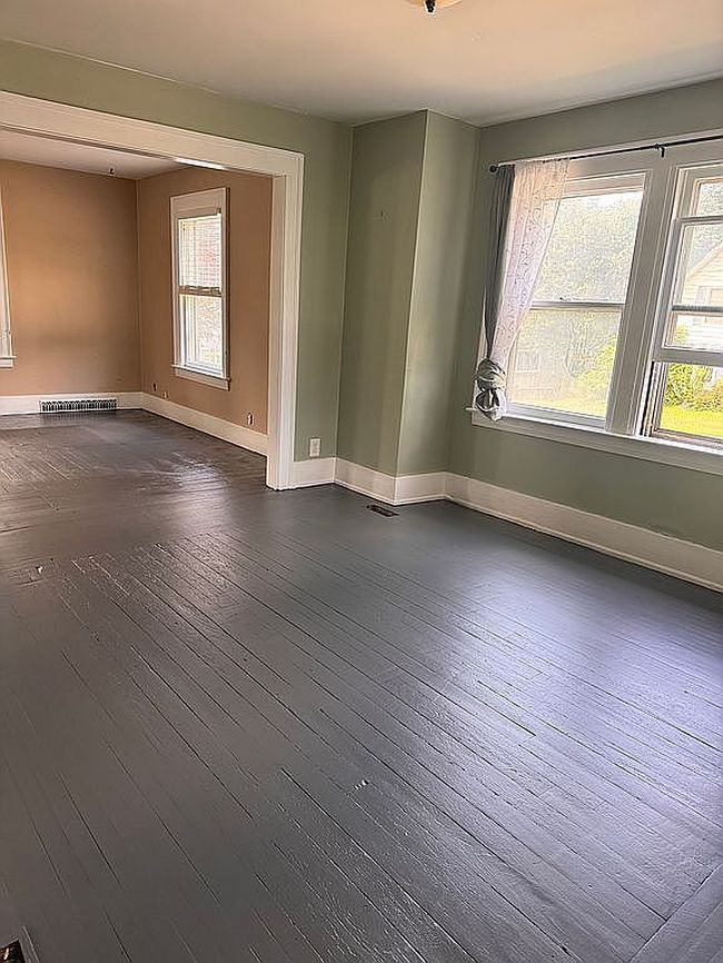 Photo of 342 Pearl St, Ionia, MI