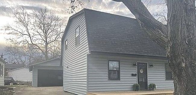 Preview of property located at 311 S Van Doren St