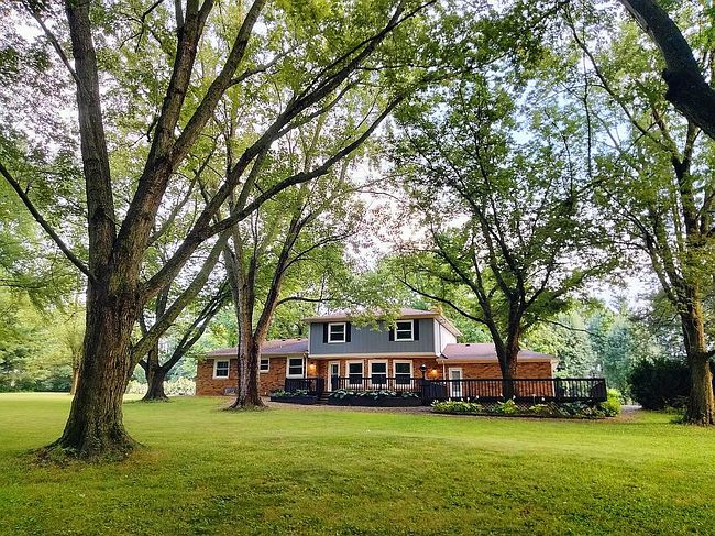 Photo of 4004 Cedar Hills South Dr, Greenwood, IN