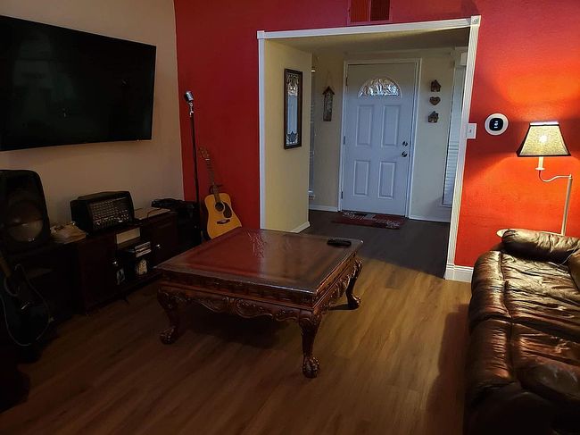 Additional photo 1 of property located at 5315 Barberry Dr