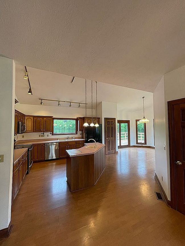 Image of 106 Ranch Rd