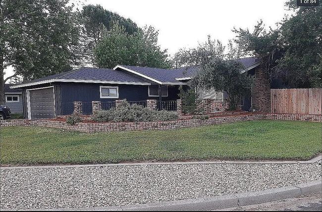 Photo of 6551 El Camino Dr, Redding, CA