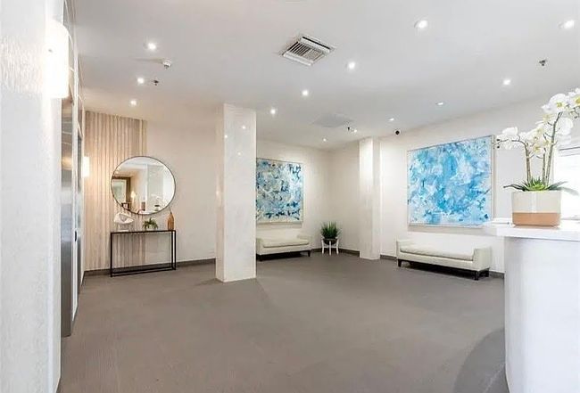 Photo of 2200 Ne 33rd Ave Apt 6E, Fort Lauderdale, FL