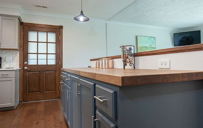 Preview of property located at 1908 Stuarts Draft Hwy