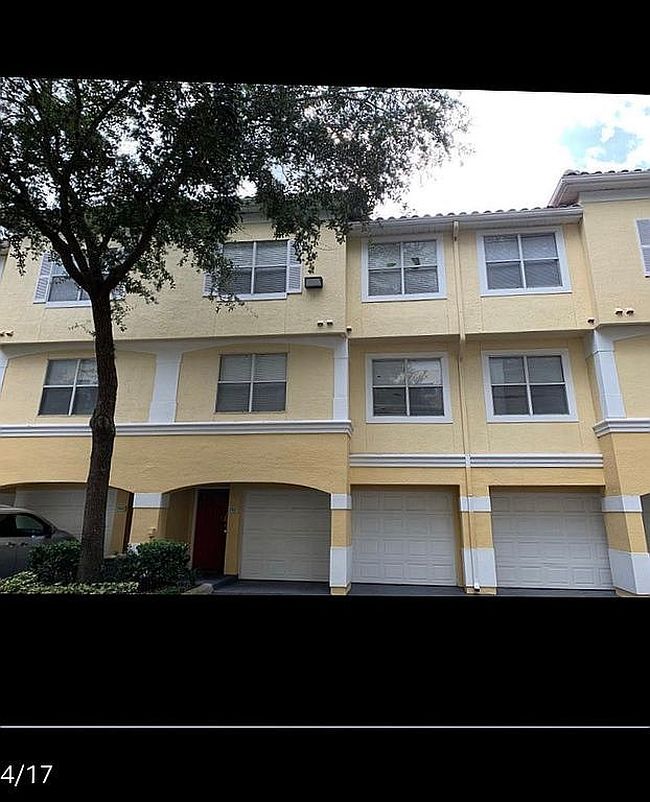 Photo of 2939 Shadow View Cir #2939, Maitland, FL