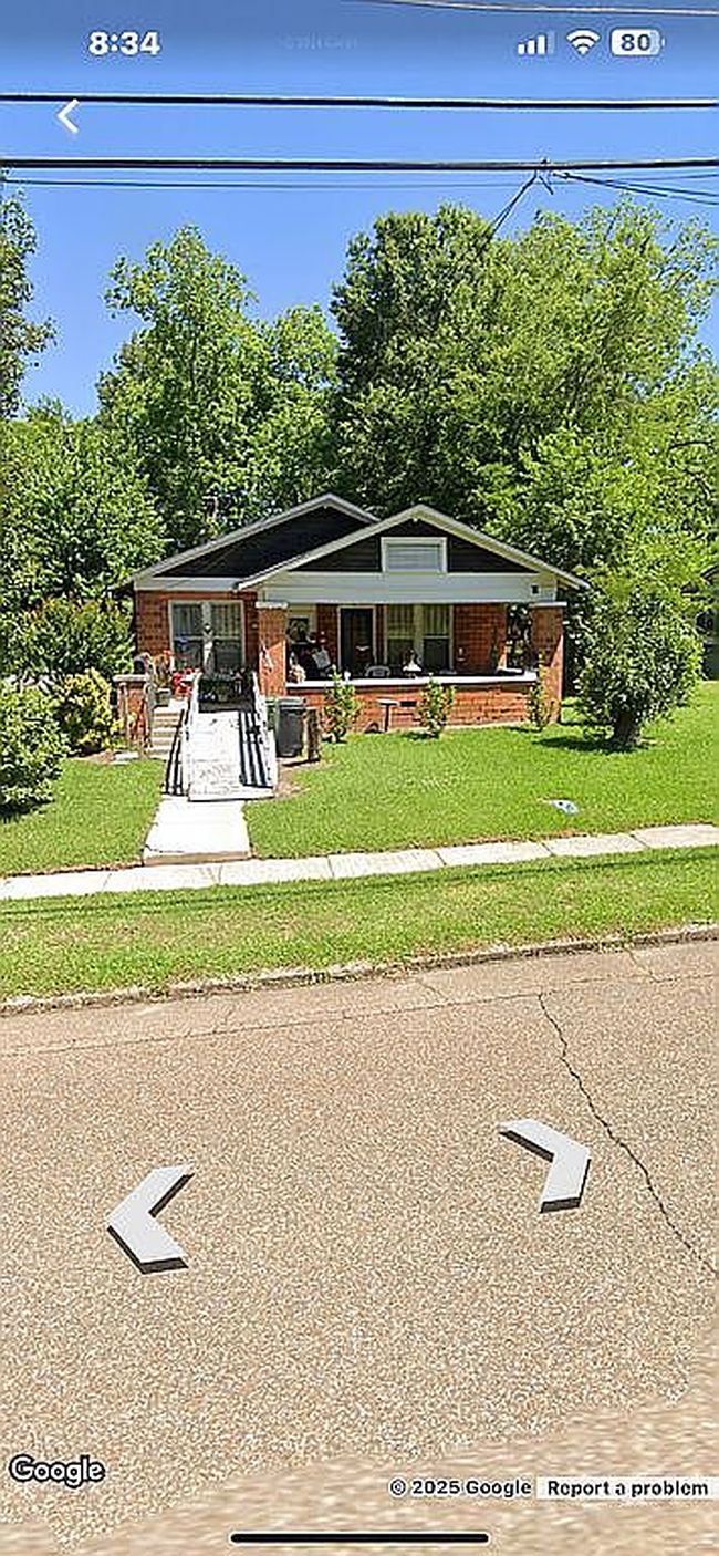 Photo of 551 E Westbrook St, West Point, MS