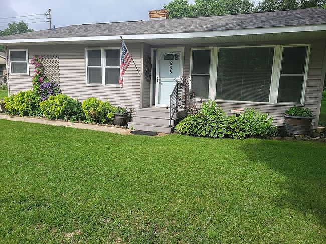 Photo of 565 Lowery Ave