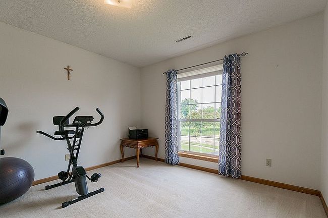 Photo of 3125 Willowridge Rd Unit D, Marion, IA