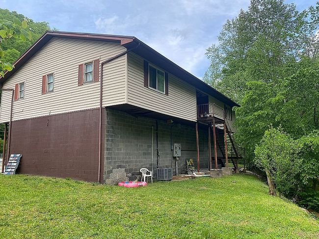 Image of 2729 Elkhorn Creek Rd