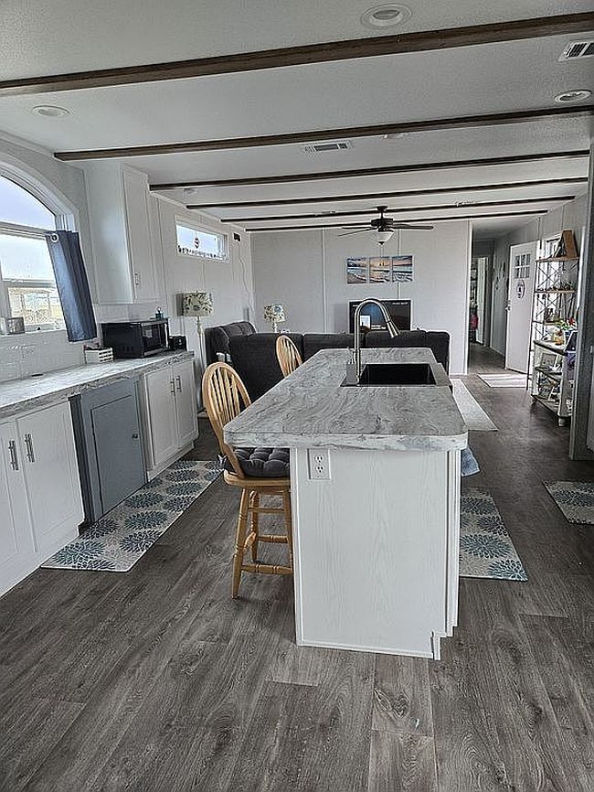 Photo of 312 Palmares Dr, Rockport, TX