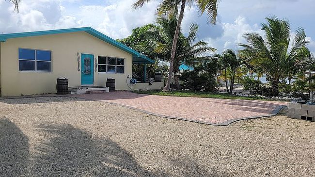 Photo of 31253 Hibiscus Dr, Big Pine Key, FL