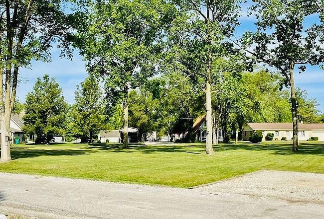 Photo of 11010 N Quiet Water Cir, Monticello, IN