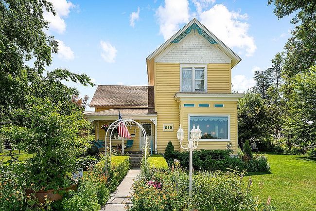 Photo of 915 Marshall St, Davenport, WA