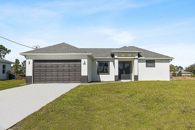 Photo of 933 Gleason St, Lehigh Acres, FL