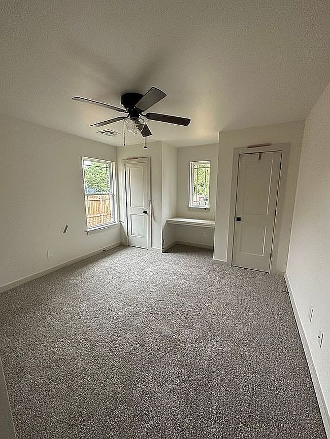 Photo of 14841 Walnut Ln, Choctaw, OK