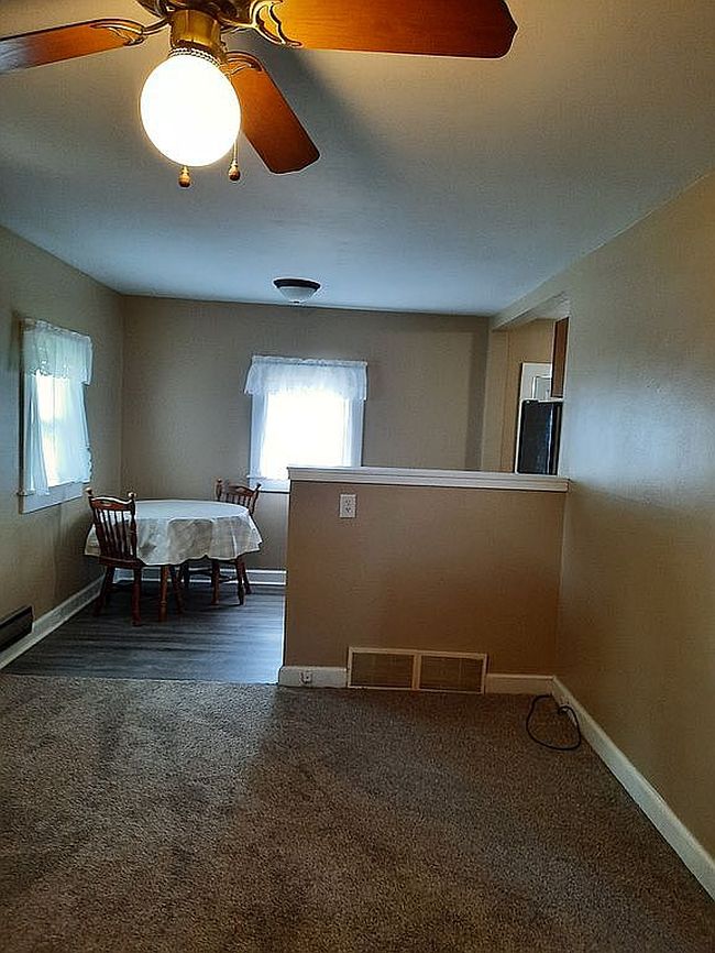 Image of 2015 River St