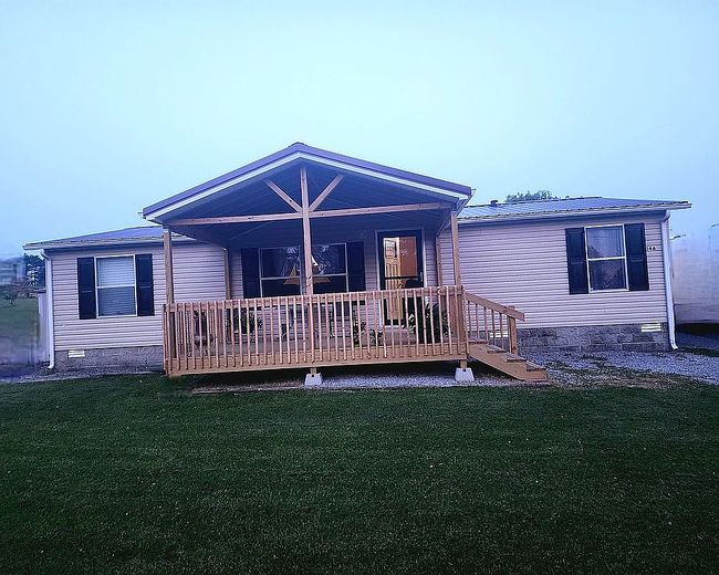 Photo of 146 Pacific Ave, Morehead, KY
