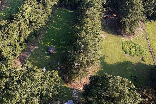 Photo of 37 Harlan Davis Rd, Lumberton, MS