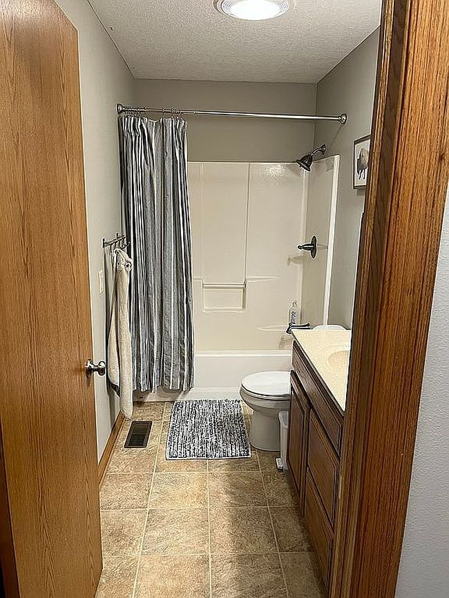 Image of 511 Hickory Ln