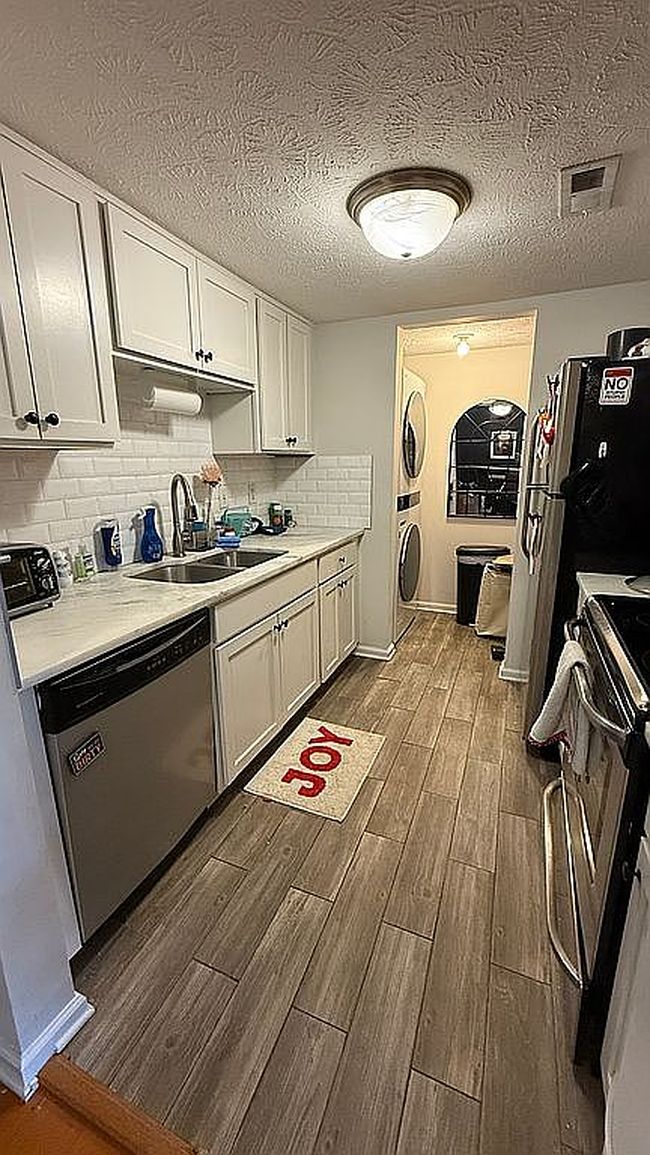 Image of 420 Elysian Fields Rd