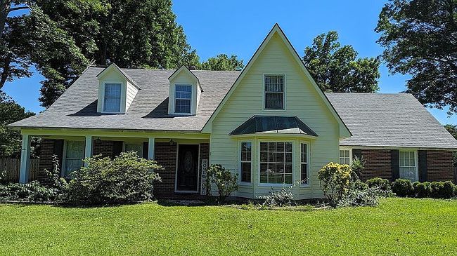 Image of 51 W Lake Lee Rd