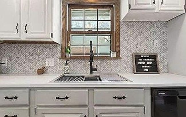 Photo of 311 S Van Doren St, Champaign, IL