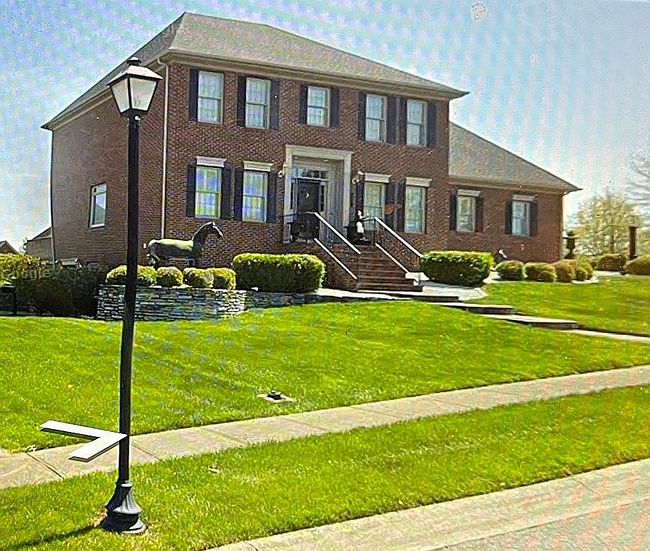 Additional photo 3 of property located at 304 Winterberry Dr