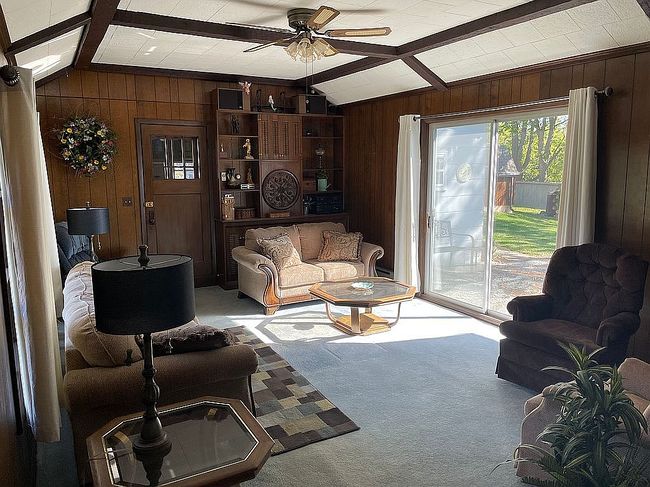 Image of 3370 Mississippi River Rd