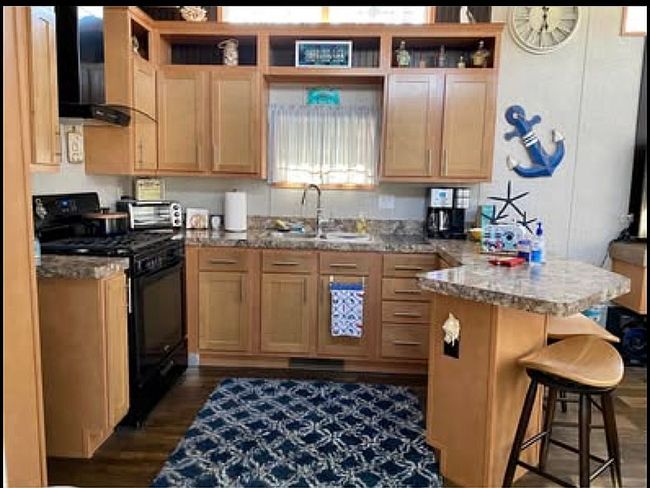 Photo of 617 Dockside Ln, Coldwater, MI