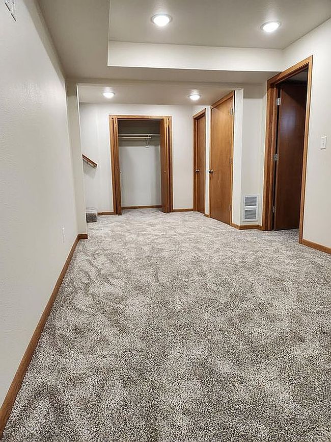 Image of 919 S 17th St