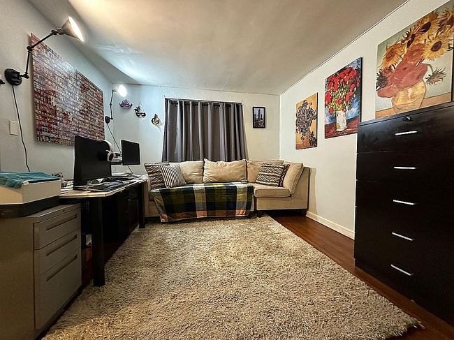 Image of 11225 34th Ave Apt 3E
